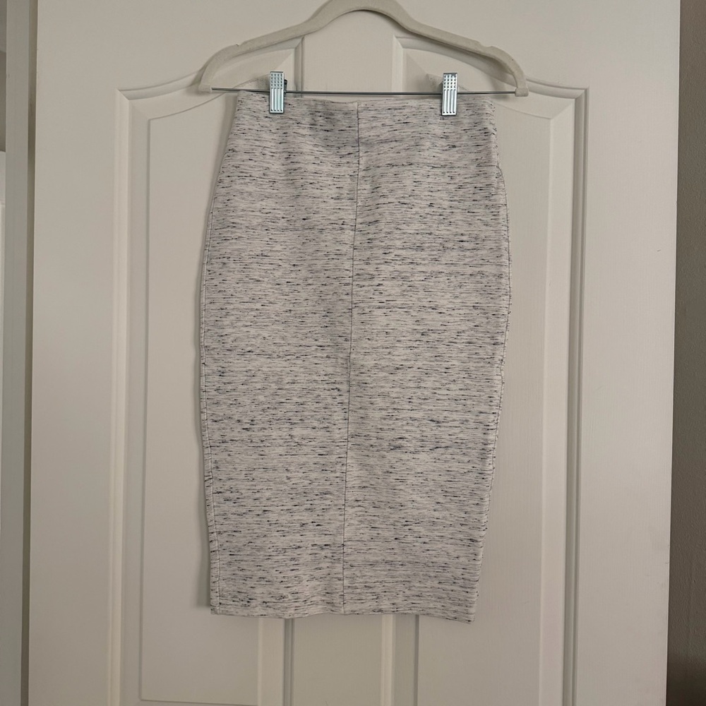 Wilfred Made in Italy Skirt Size S Neutral Minimal